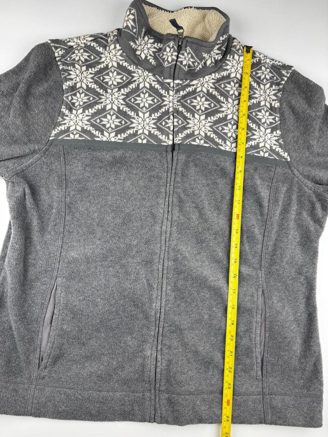 Vintage Women's Grey Fleece Jacket Patterned