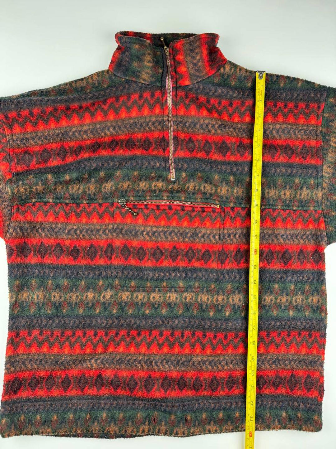 Men's Vintage Patterned Fleece Jacket with Half-Zip