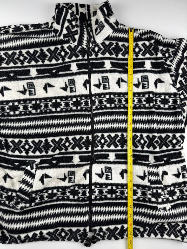 Vintage Men's Black and White Patterned Fleece Jacket