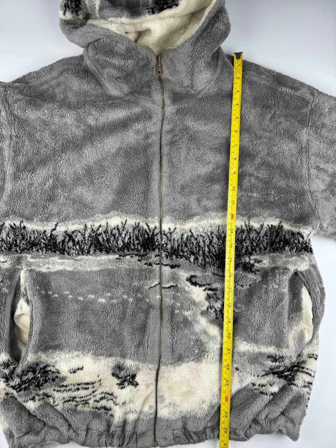 Vintage Gray and White Patterned Fleece Hooded Jacket