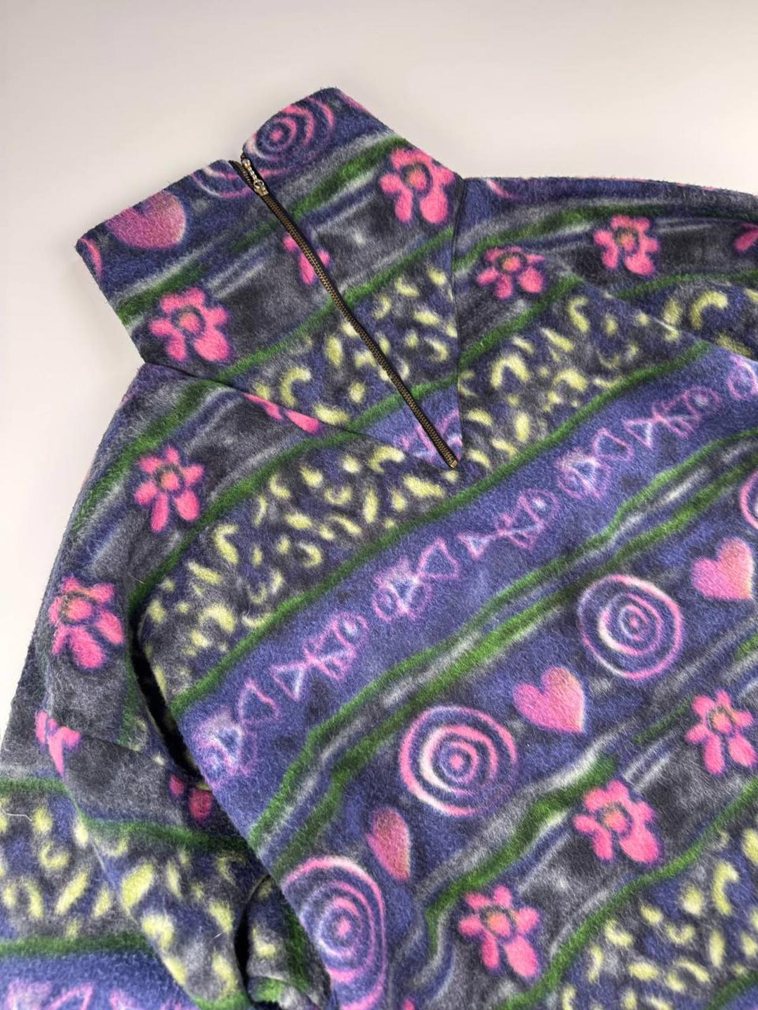 Vintage Women's Patterned Half-Zip Fleece Pullover Sweatshirt